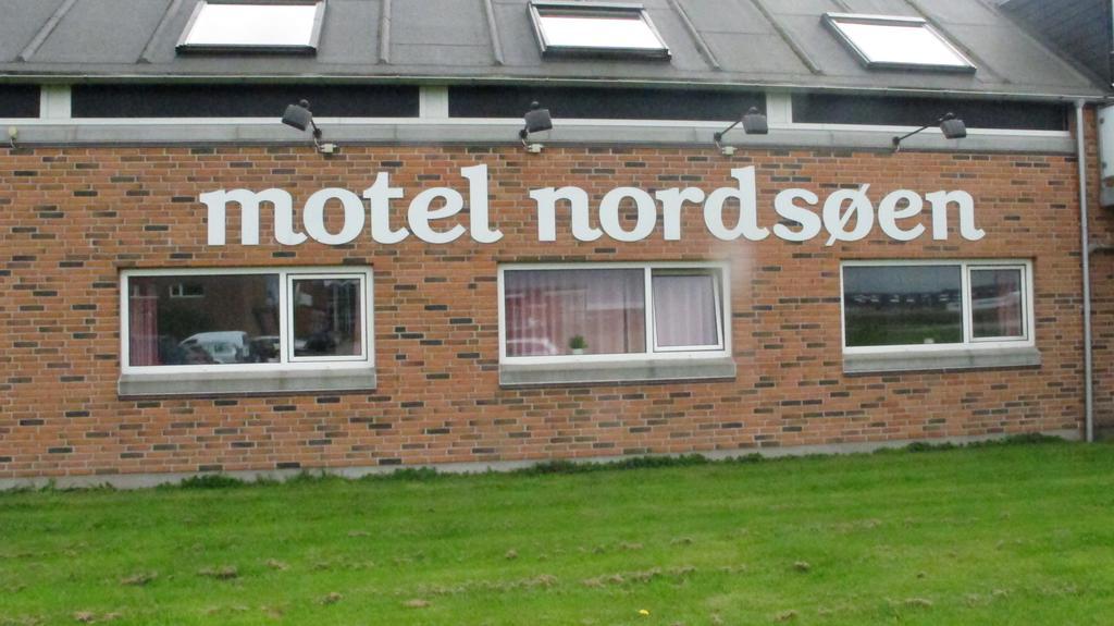 Motel Nordsoen Hirtshals Exterior foto